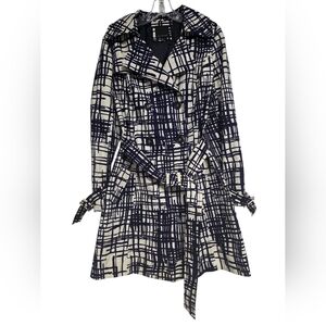 The Limited Navy, White, and Black Abstract Trench Coat Size Medium
